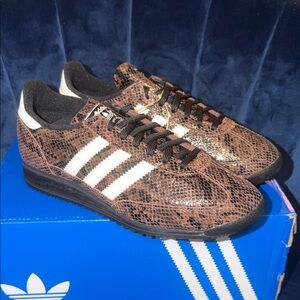 adidas Women's Brown Snake-Print Sneakers with White Stripes and Black Trim